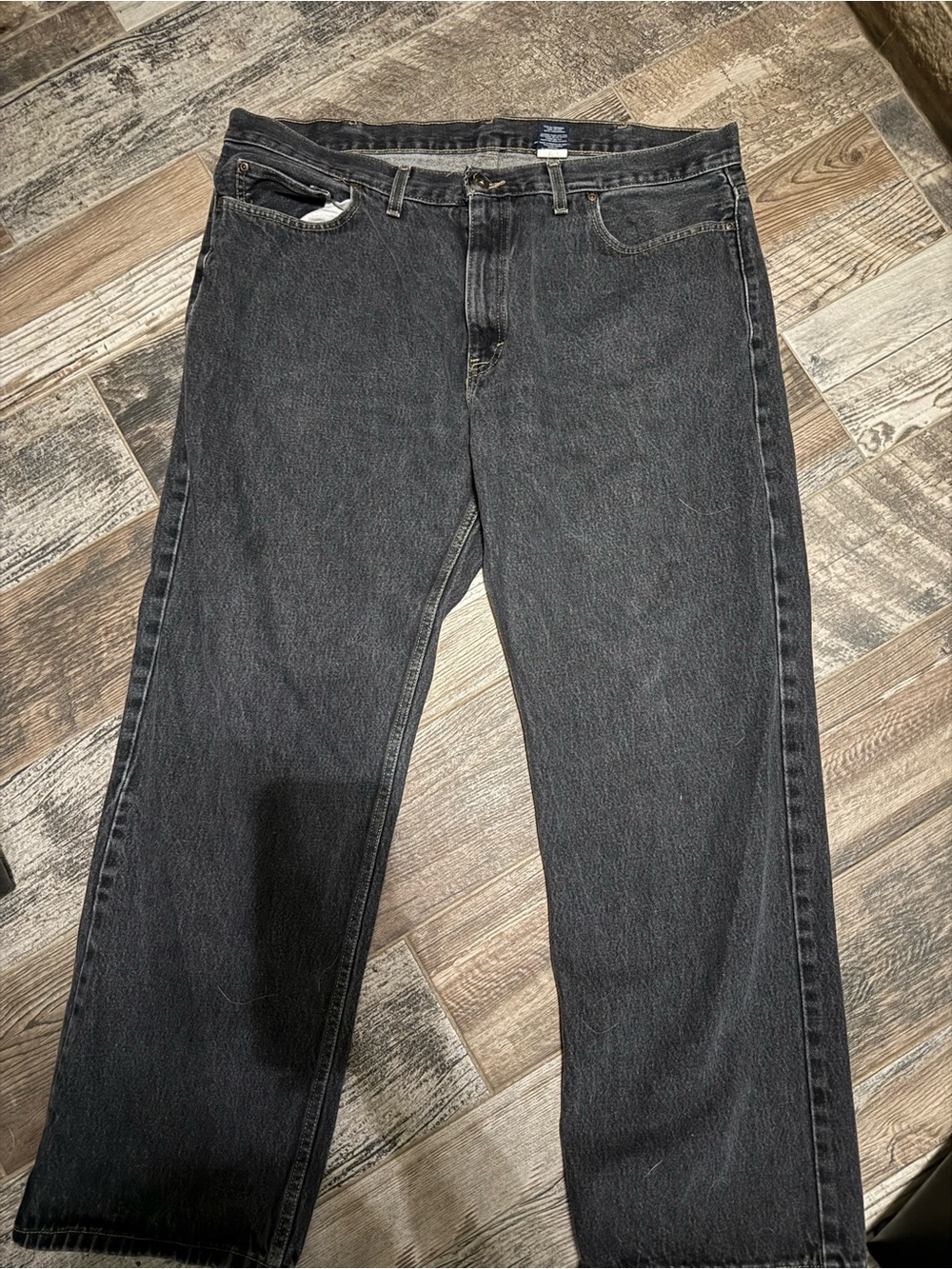 Faded Glory Men's Relaxed Straight-Leg Jeans in Washed Black